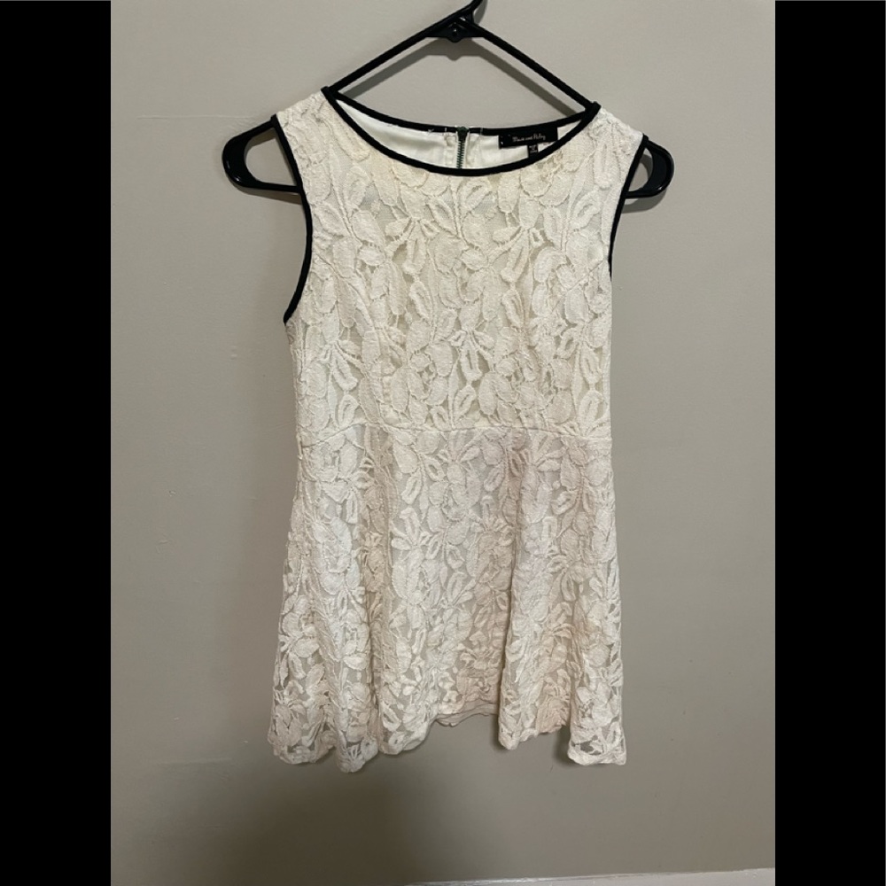 Lace dress